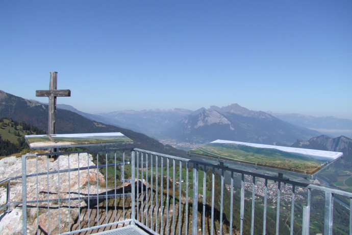 Pizalun observation deck (ctd_a2ce8640-b677-447c-b638-a7ffb298e87f_image)