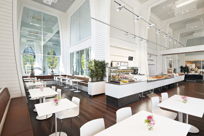 Café Therme (ctd_bbe65652-c491-4cfd-96cf-c3b3c4a6368e_image) Café Therme (ctd_bbe65652-c491-4cfd-96cf-c3b3c4a6368e_image)