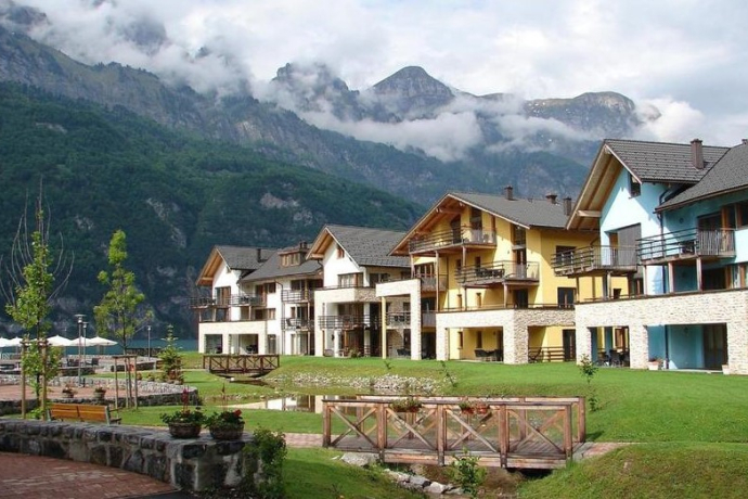 Walensee House & Apartments (ctd_d795c69a-ddb2-45a4-a889-8cf50f4989ef_image)