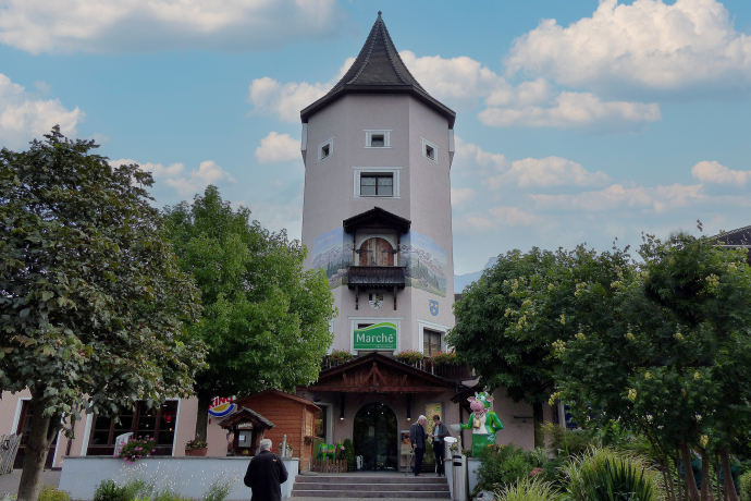 Autobahnraststätte Marché Heidiland (ctd_e6166ab5-684a-4b5b-8d9f-29b45243fed1_image) Autobahnraststätte Marché Heidiland (ctd_e6166ab5-684a-4b5b-8d9f-29b45243fed1_image)