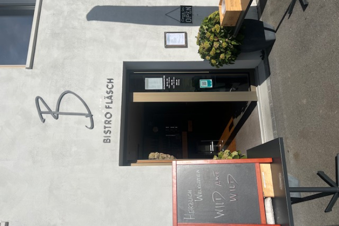 BISTRO Fläsch (ctd_e8207b29-dc4e-4ab5-b835-293e2a0b99c0_image)