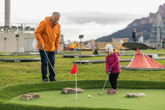 Adventure Golf-Anlage (ctd_f9ef10a4-3ce2-4276-9df3-385e8ce58630_image)