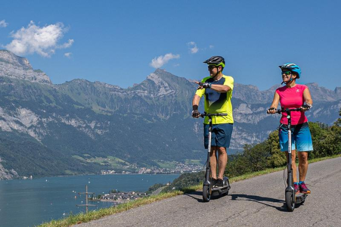 E-Scooter Picnic Tour Lake Walen self-guided (exp_1cc93f3)