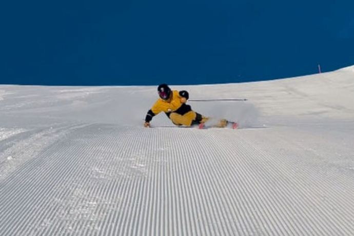 Carving Skikurs privat ab 16 Jahren in Klosters (exp_ca03e09)