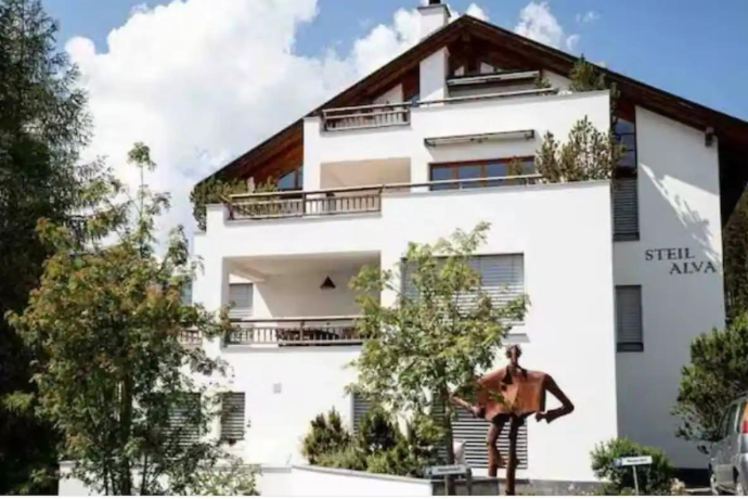 Steil Alva Aussenansicht Sommer