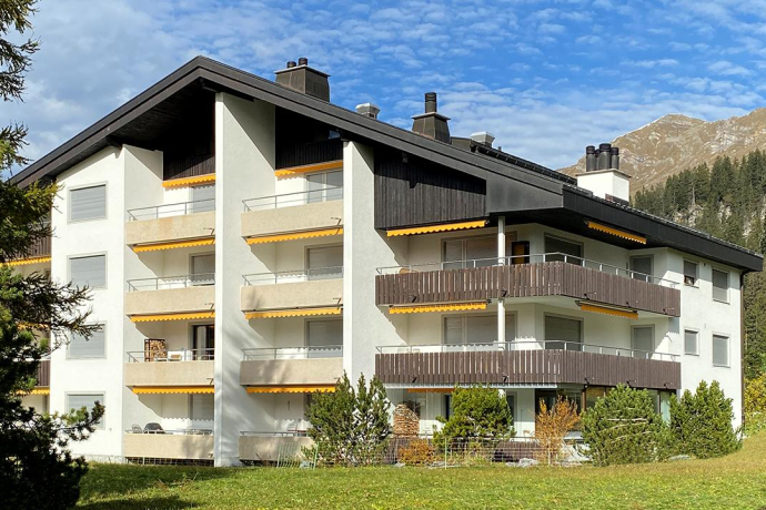 Hausansicht hinten Sommer Haus C Web