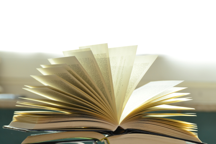 Lesekreis (gdl_751233412_image)