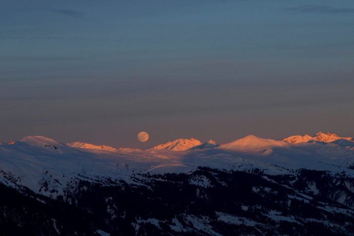 Mooshine snowshoe hike (gdl_776167769_image)
