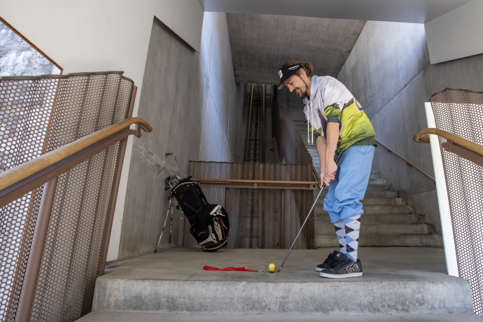 Urban Golf (gdl_810859459_image)