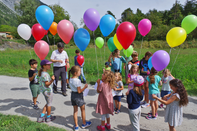 Grillplausch beim Besmerstein: Ökumenischer Familiengottesdienst (gdl_812679775_image)