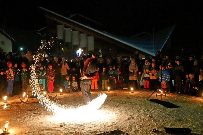 Weihnachtsmarkt Savognin (gdl_839981610_image)