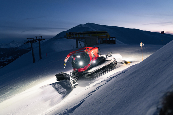 Snow groomer ride at Petra Grossa (gdl_839981930_image)