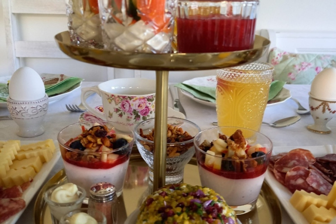 Gourmet breakfast at Atelier nostalgia (gdl_855901881_image)