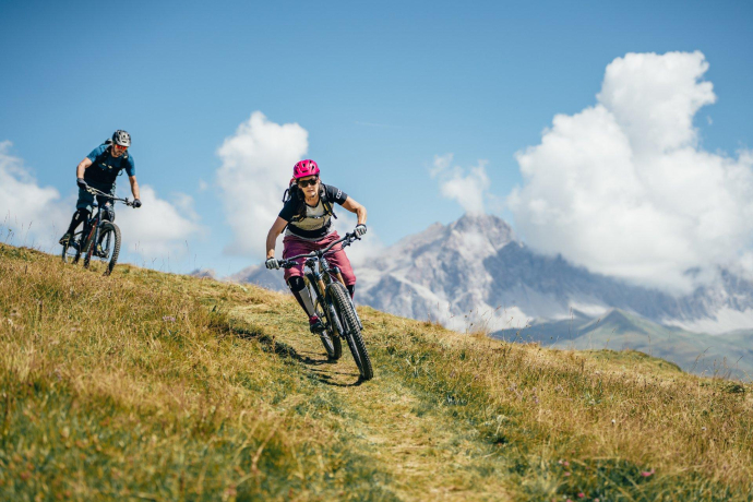 Bike & Dine (gdl_862404441_image)