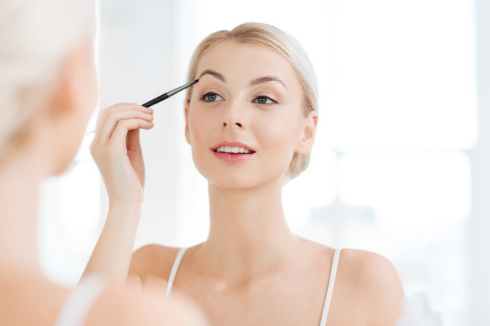 Atelier de maquillage - Trouvez votre look ! (gdl_863381413_image)