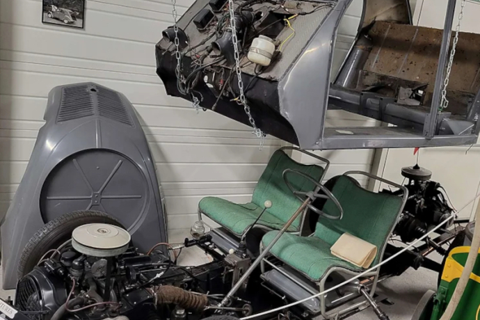 Oldtimerwartung und Schmierung richtig gemacht in Trun (gdl_865010967_image)