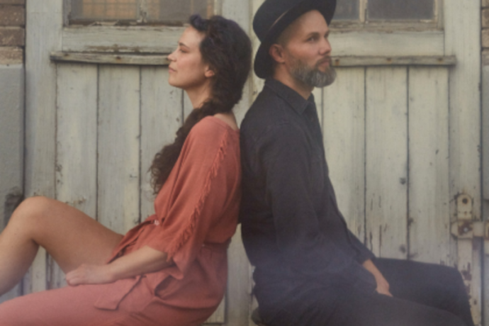 fANNtastic vibes « Rykka et Timothy Jaromir Goldschatz » à Waltensburg (gdl_865912729_image)