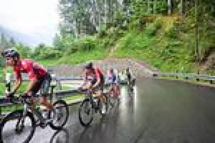 Tour de Suisse – Tappa 5: Attraverso la Val Surses (gdl_870944810_image)