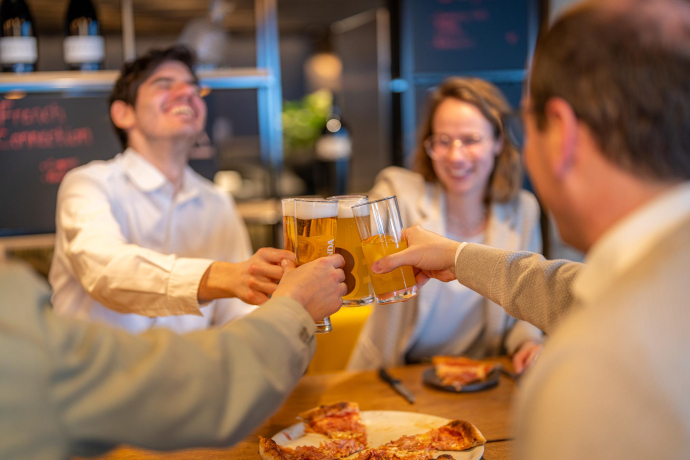 Hotel Krone Stammtisch – wie früher! (gdl_879704929_image)