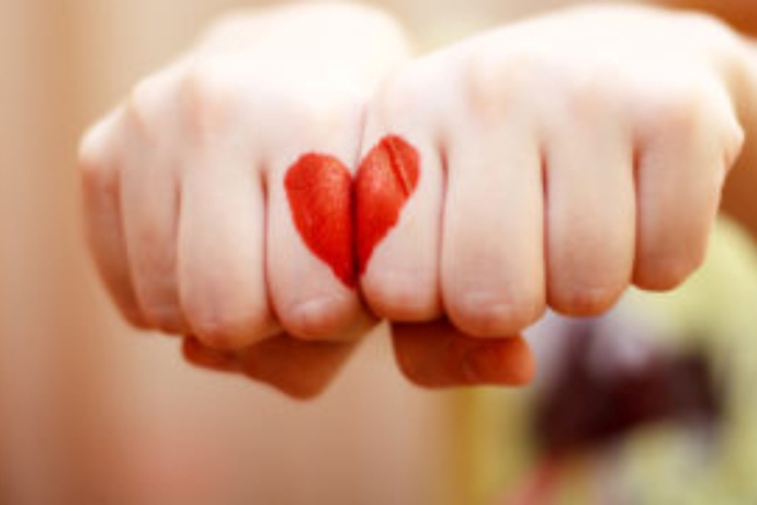 Progressive Muskelentspannung über Mittag (gdl_889116136_image)