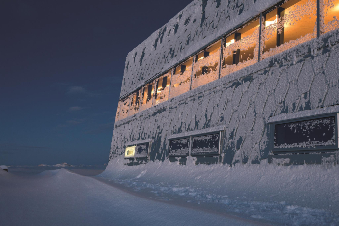 New Year at the top of Weisshorngipfel (gdl_894062907_image)
