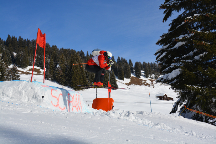 12-Stunden Rennen in Pany (gdl_894210231_image)