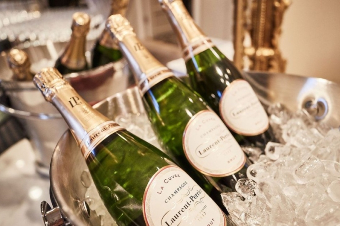 «NUIT DE CHAMPAGNE by Laurent Perrier» (gdl_897751969_image)