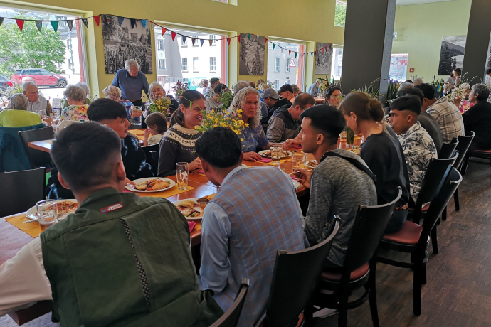 Sonntagstisch der IG offenes Davos (gdl_897777376_image)