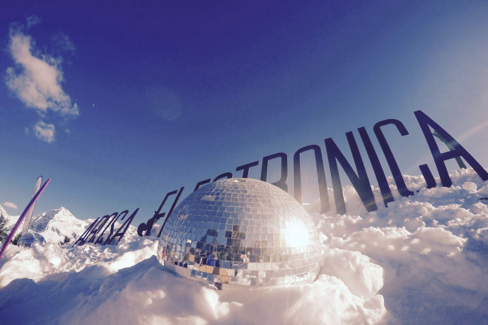 Arosa Electronica 2020 (gdl_898825314_image)