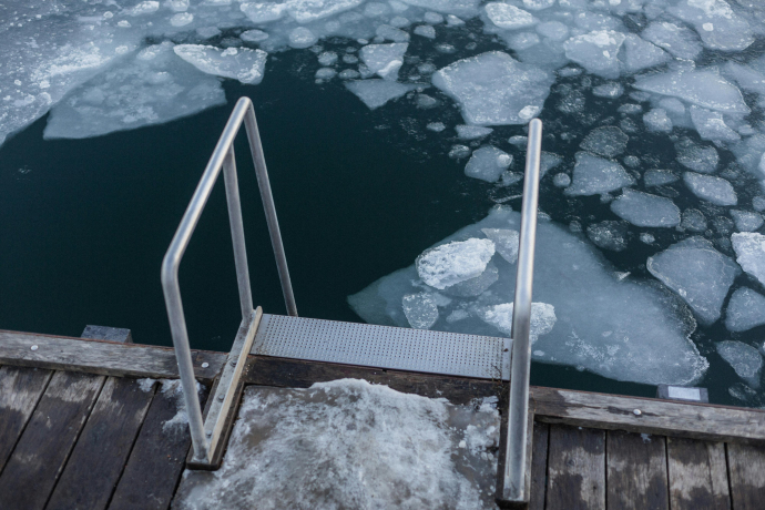 Eisbadi Auszeit (gdl_899304943_image)