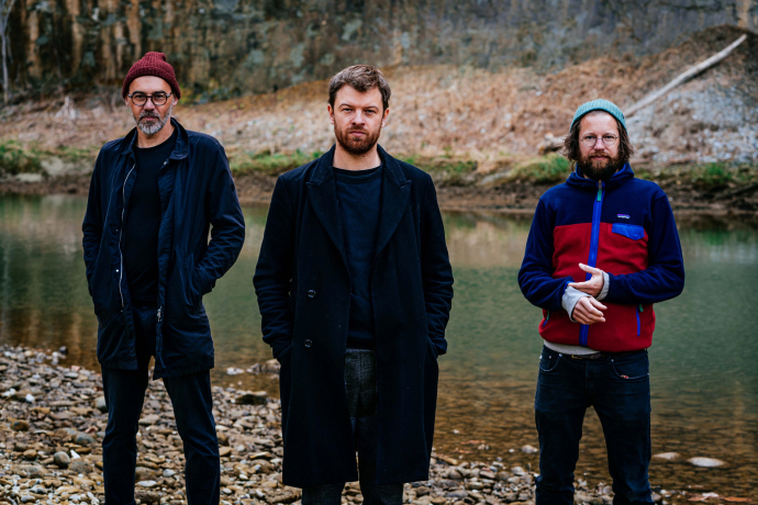 COLIN VALLON TRIO · Samares (gdl_899593348_image)