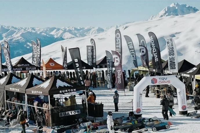 Try Days LAAX by Snowboard Box (gdl_899783988_image)