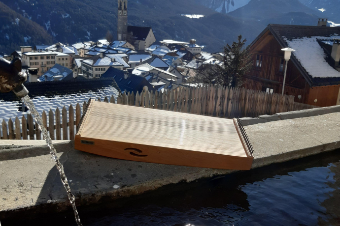 1 Stunde Tiefenentspannung - Spüren Sie die Magie des Monochords (gdl_900036563_image)