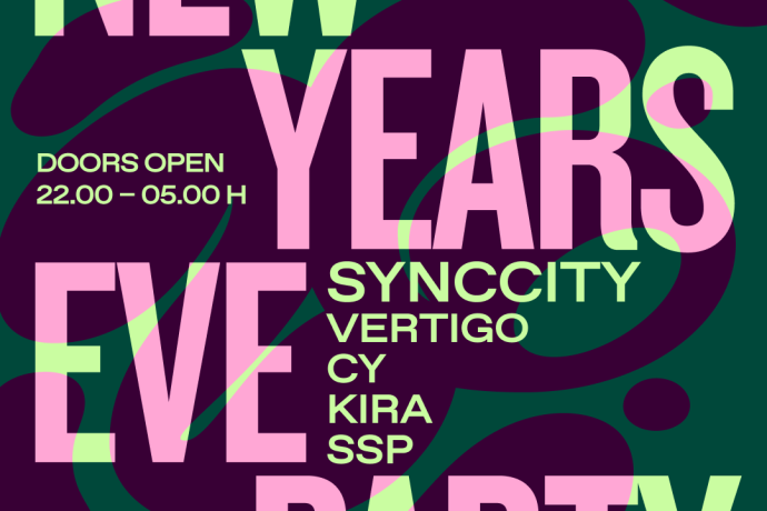 New Years Eve - with a bang (gdl_901376892_image)