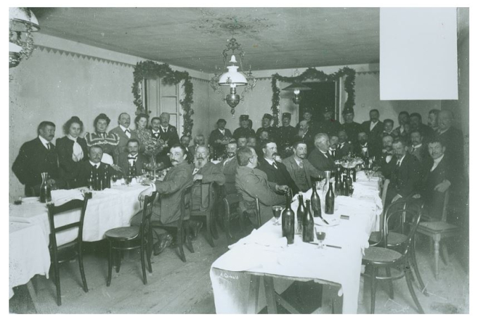 Führung «à table!» - Eine Jahresausstlg zum Jubiläum des Bündner Kunstvereins (gdl_902190433_image)