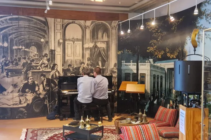 Eddy und Fritz am Klavier (gdl_903556455_image)