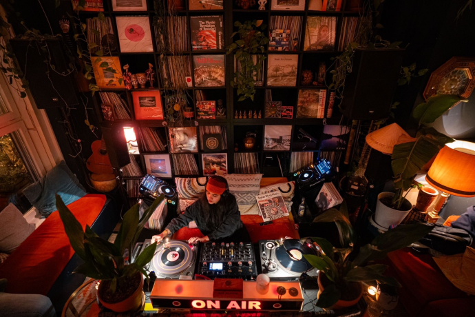 Ladies' Night with MUMBI KAMERI (gdl_904495815_image)