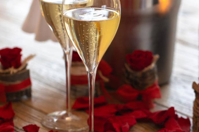 Ein Abend voller Liebe und Genuss (gdl_905471572_image)