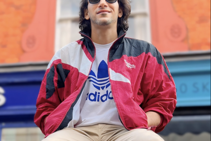 Party with DJ Elía Hicks (gdl_906292689_image)