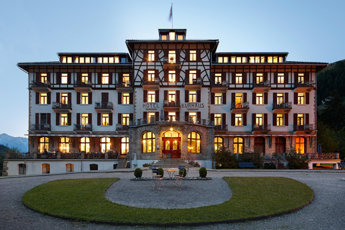 Das Kurhaus mit Park-Rondell