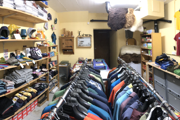 Farm shop Tanter Dossa