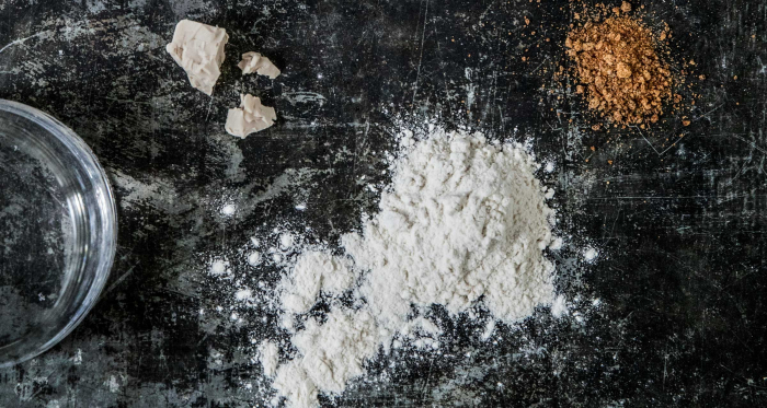 Zutaten fürs Puschlaver Ringbrot (Foto: © Tina Sturzenegger) Zutaten fürs Puschlaver Ringbrot