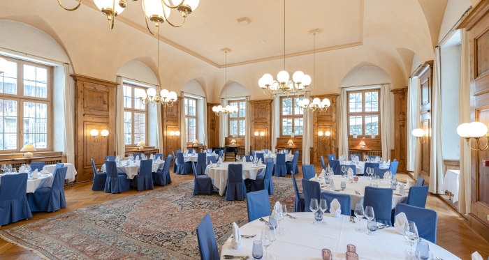 Sala Stil Floreal im Hotel Piz Mitgel (Foto: © Thomas Kiewning) Sala Stil Floreal im Hotel Piz Mitgel (Foto: © Thomas Kiewning)