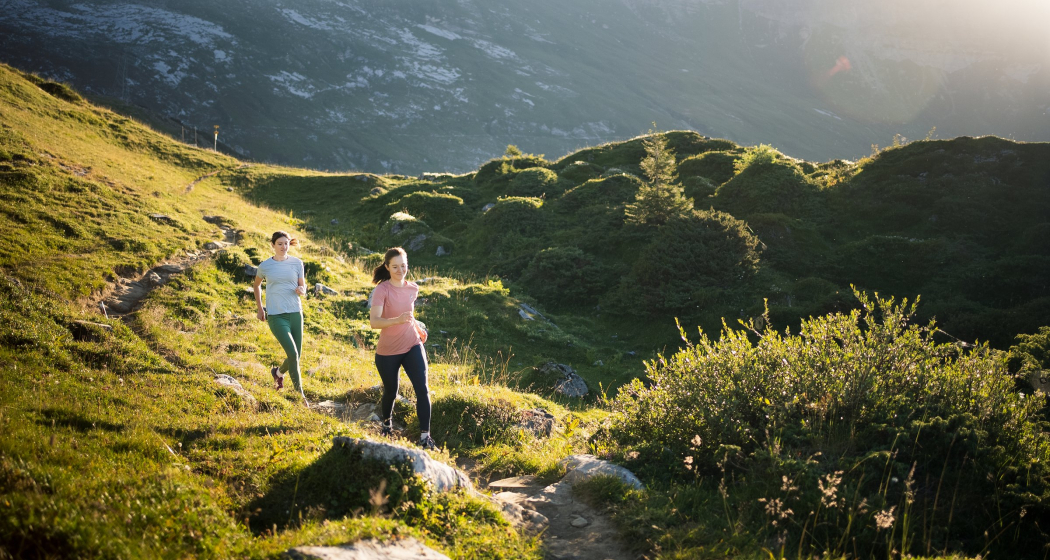 Trailrunnerinnen unterwegs in Flims