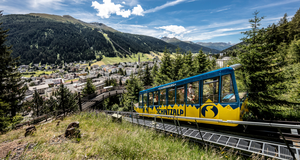 Schatzalp-Bahn in Davos (Foto: © Destination Davos Klosters / Andrea Badrutt) Schatzalp-Bahn in Davos