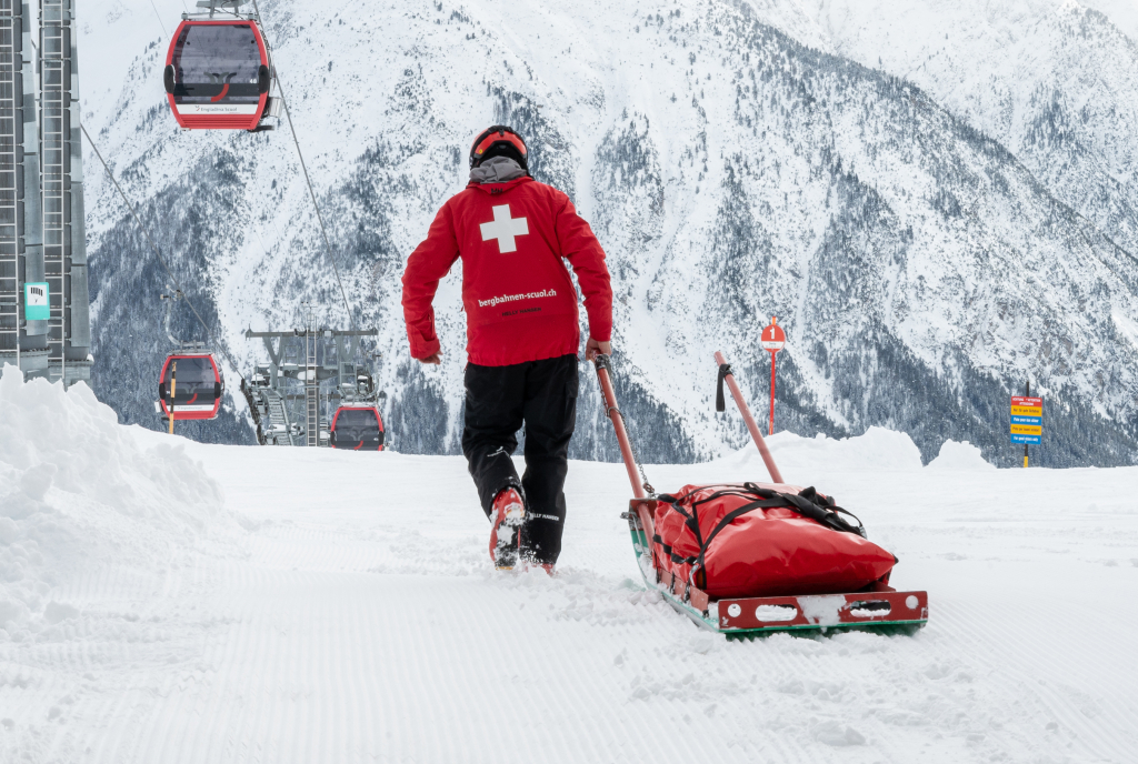 Pistenrettung Scuol (Foto: © Andi Speck)