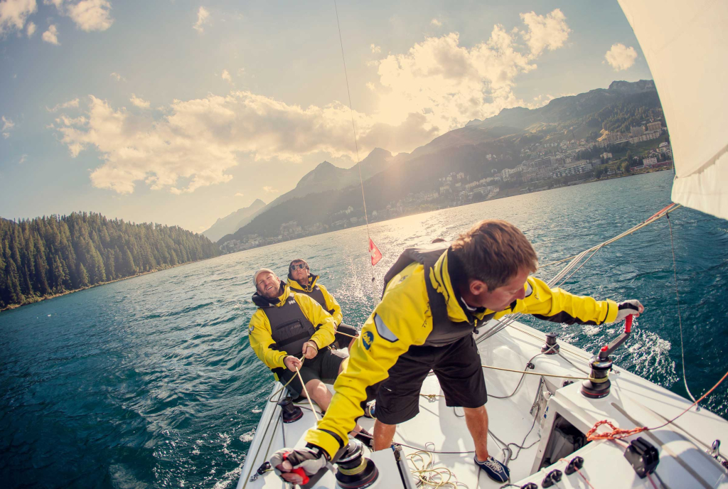 Segler auf dem Silvaplanersee (© Engadin und St. Moritz Tourismus, Filip Zuan)