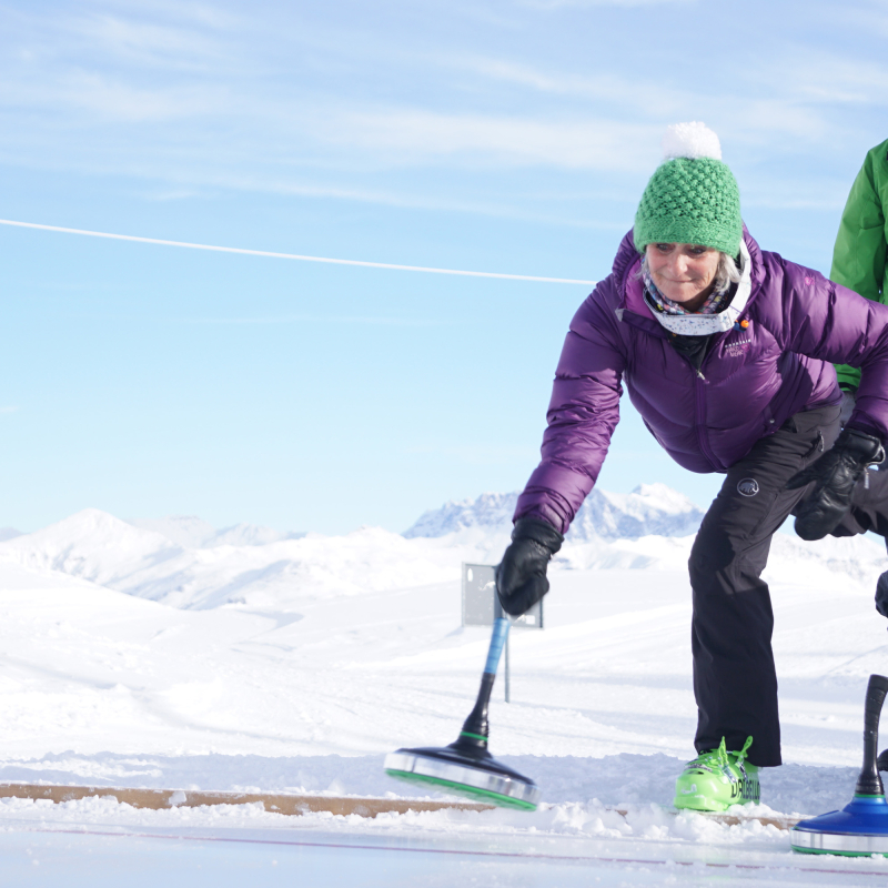 Eisstockschiessen im Skigebiet Grüsch Danusa