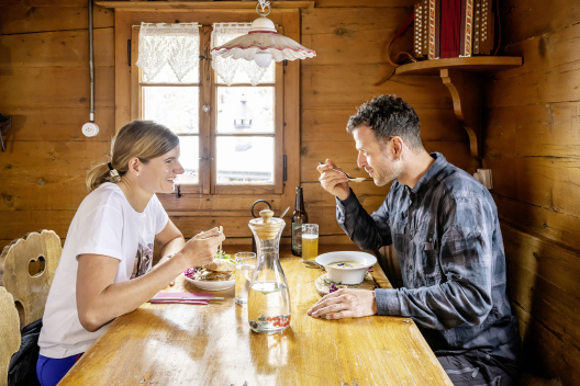 Heimeli Sapün, Abendessen Heimeli Sapün, Abendessen