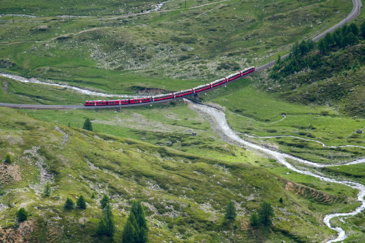 Bahnreise Oberengadin (Foto: © Fabienne & Benoit Luisier) Bahnreise Oberengadin